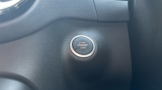 Volvo Xc40 2.0 B4P Inscription Pro 5dr Auto Petrol Estate